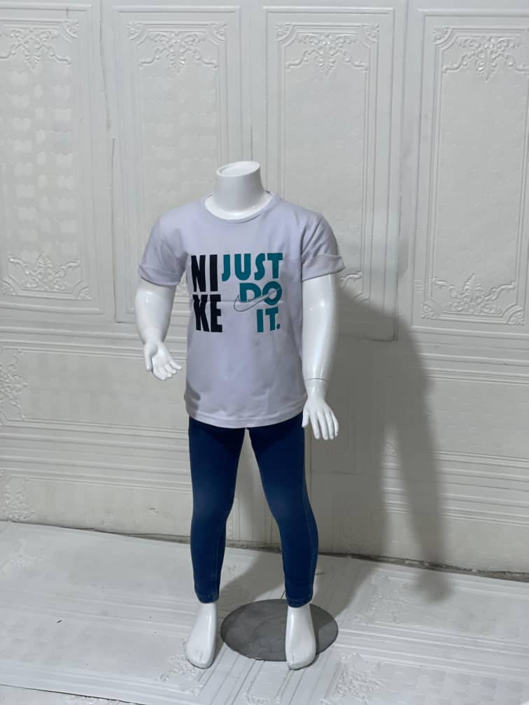 ملابس ولادي